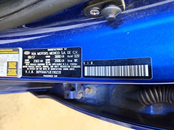 2018 KIA FORTE LX Base