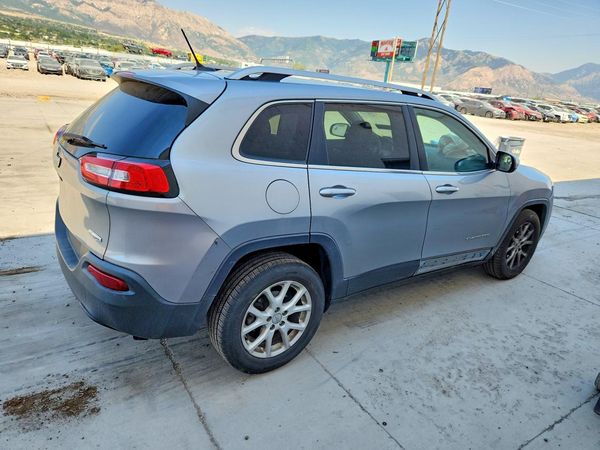2015 JEEP CHEROKEE LATITUDE FWD