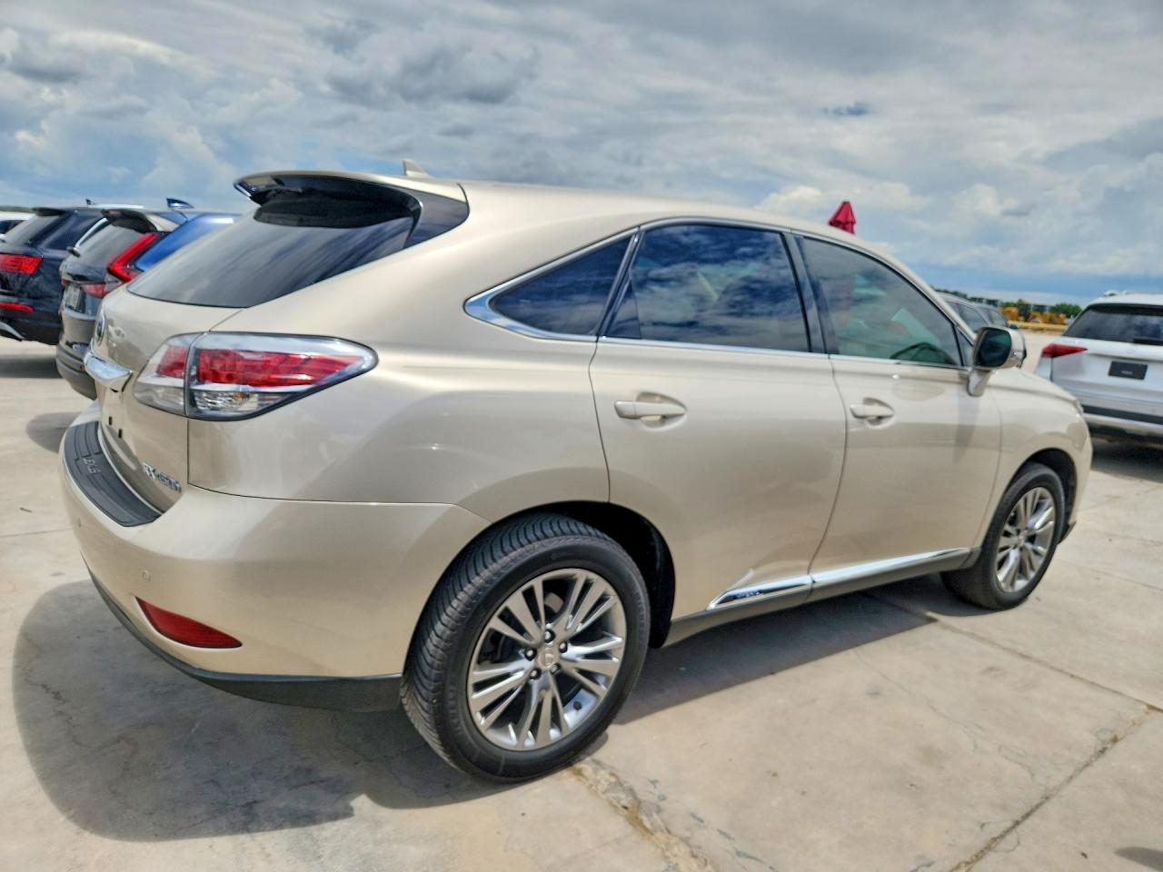 2013 LEXUS RX 450h