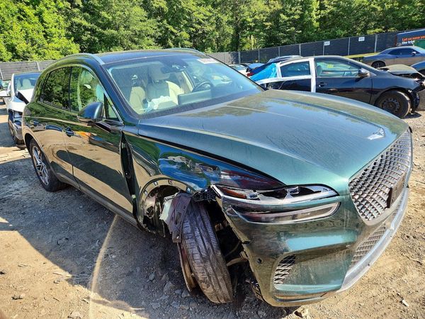 2023 GENESIS GV70