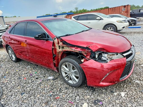 2015 TOYOTA CAMRY