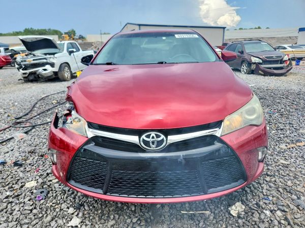 2015 TOYOTA CAMRY