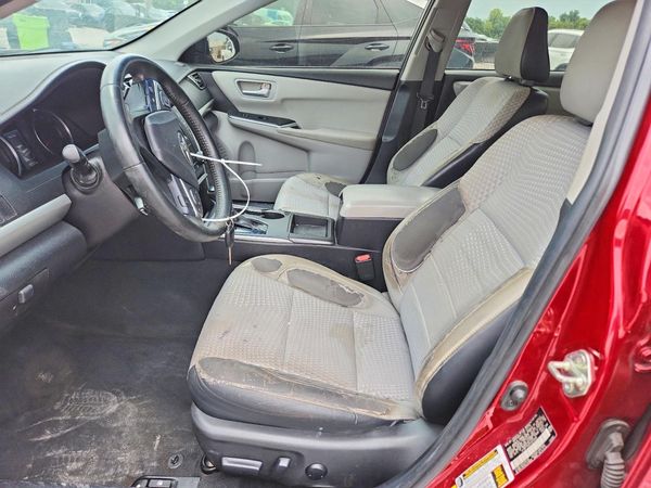2015 TOYOTA CAMRY