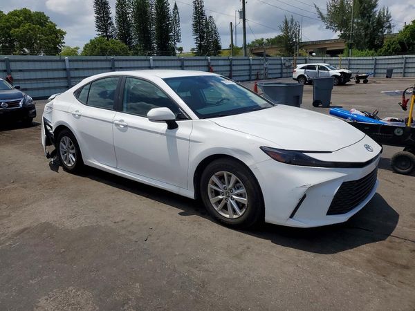 2025 TOYOTA CAMRY