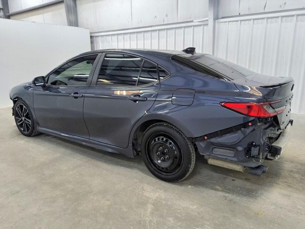 2026 TOYOTA CAMRY