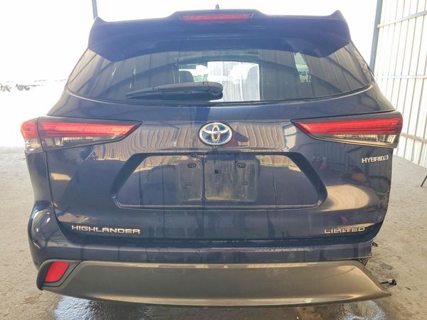 2021 TOYOTA HIGHLANDER Limited — DIRR