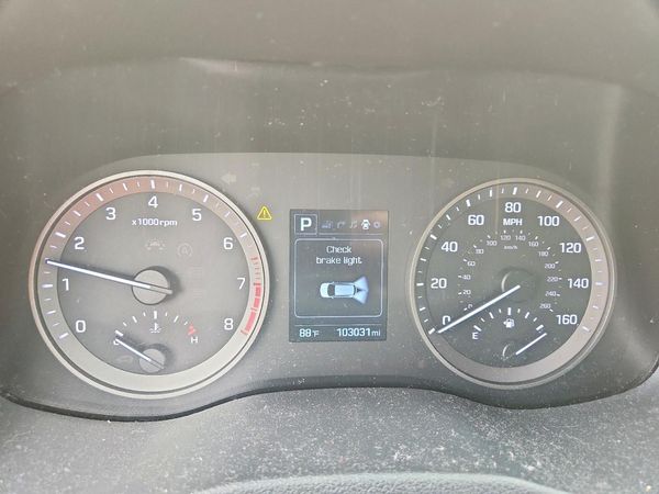 2018 HYUNDAI TUCSON