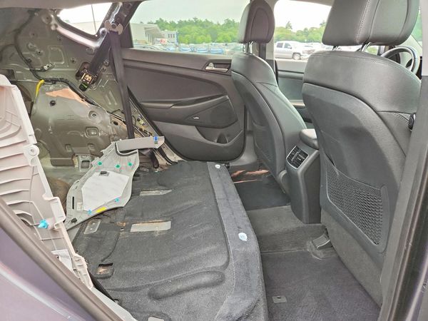 2018 HYUNDAI TUCSON