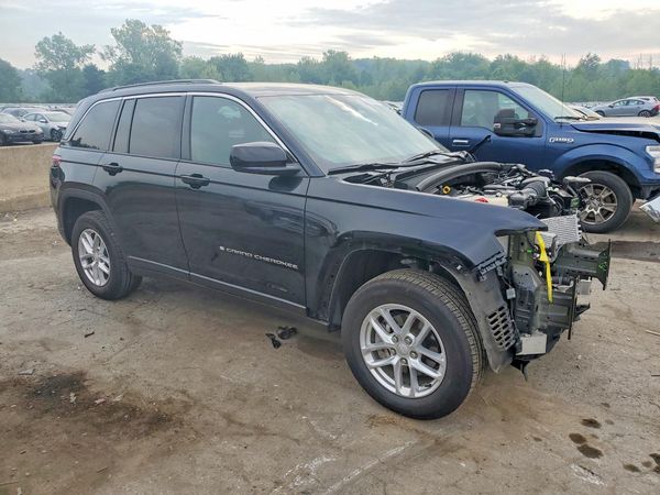 2025 JEEP GRAND CHEROKEE