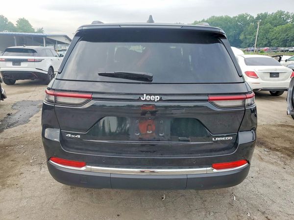 2025 JEEP GRAND CHEROKEE