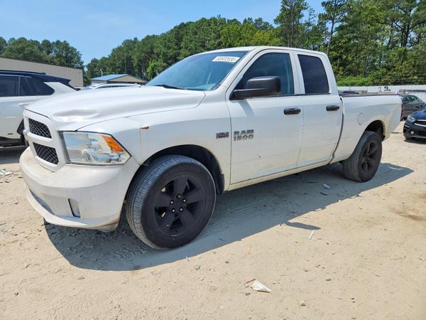 2014 RAM 1500 ST