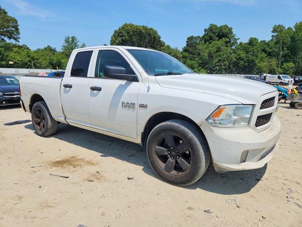 2014 RAM 1500 ST
