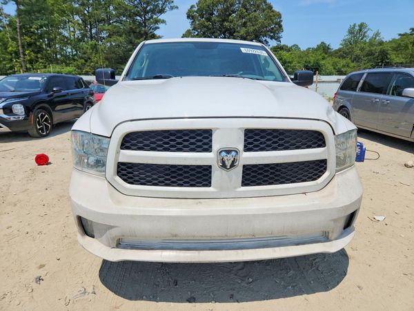 2014 RAM 1500 ST