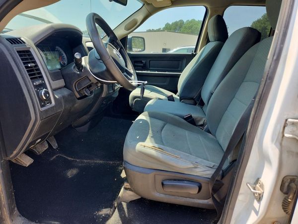 2014 RAM 1500 ST