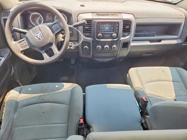 2014 RAM 1500 ST