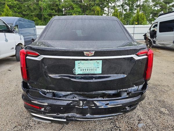 2024 CADILLAC XT6