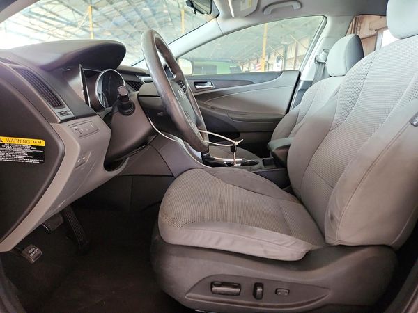 2014 HYUNDAI SONATA GLS/ GLS Popular