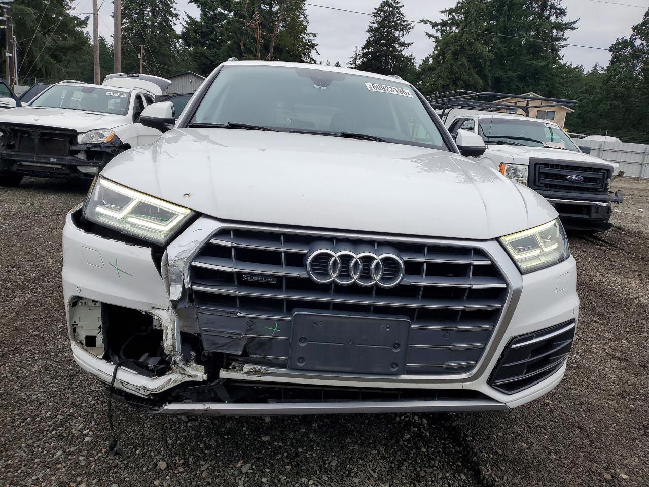 2018 AUDI Q5 quattro Premium Plus