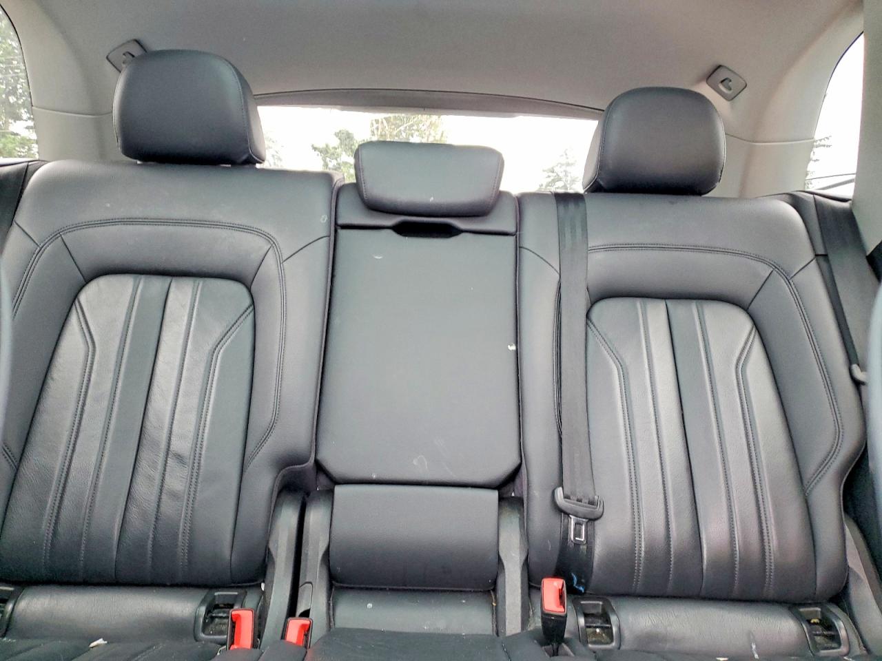 2018 AUDI Q5 quattro Premium Plus
