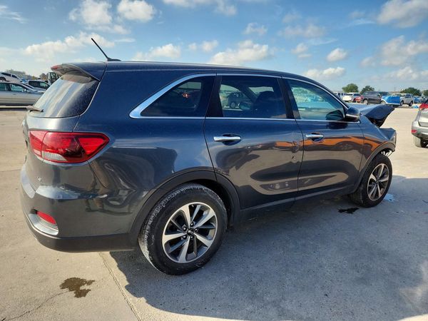 2020 KIA SORENTO