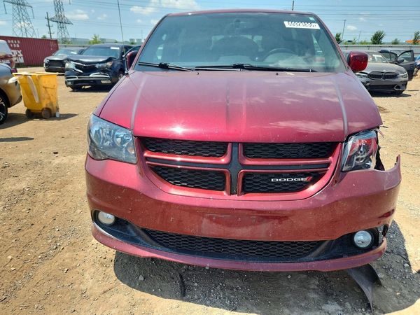 2017 DODGE GRAND CARAVAN GT