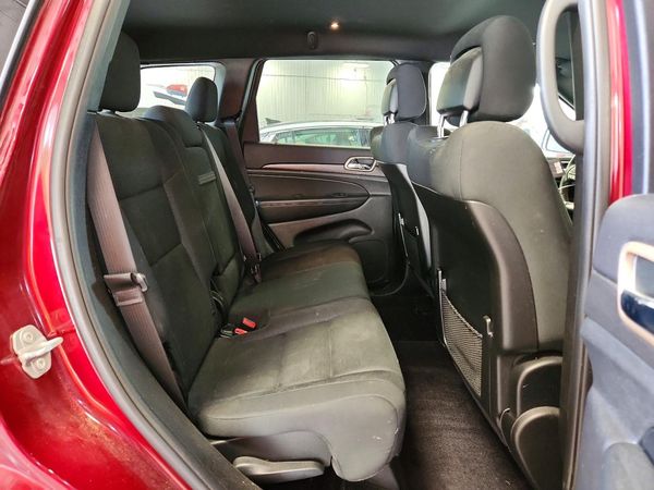2017 JEEP GRAND CHEROKEE LAREDO 4X4