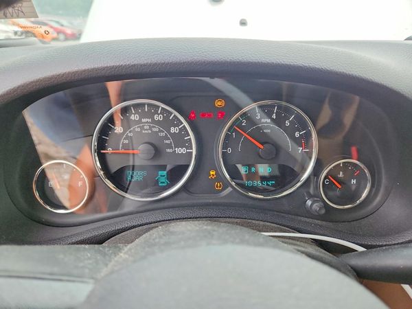 2016 JEEP WRANGLER UNLIMITED SAHARA 4X4