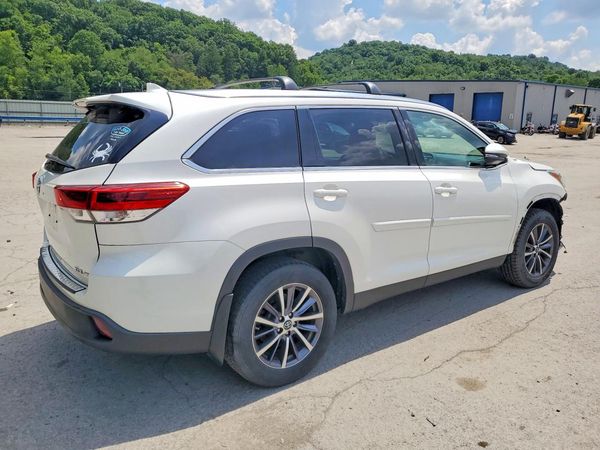 2019 TOYOTA HIGHLANDER SE/XLE
