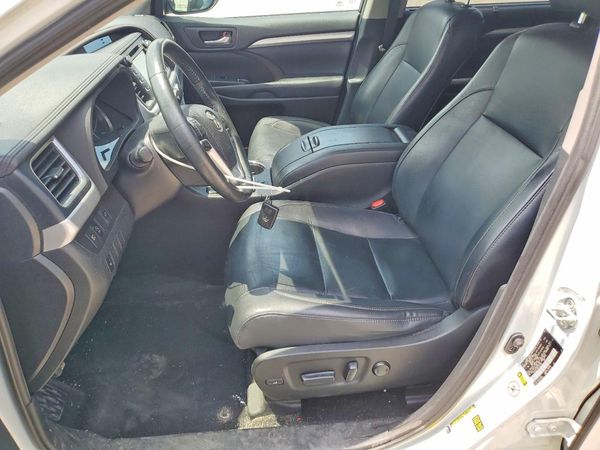 2019 TOYOTA HIGHLANDER SE/XLE