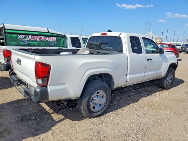 2022 TOYOTA TACOMA SR5