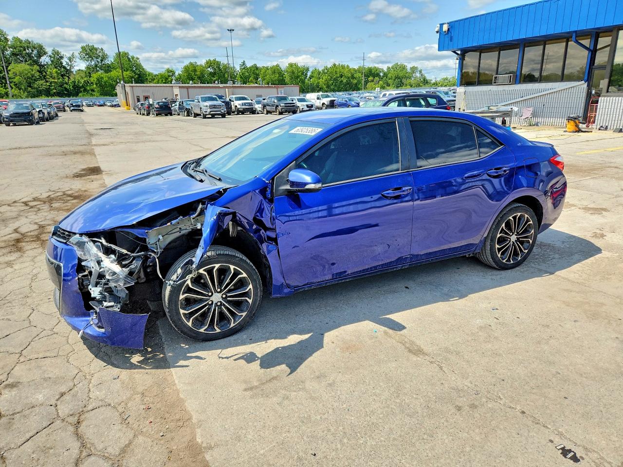 2016 TOYOTA COROLLA L/LE — Front 3/4