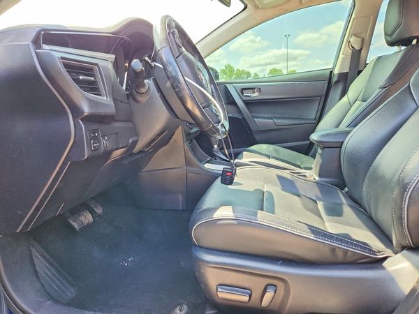 2016 TOYOTA COROLLA L/LE — DENT