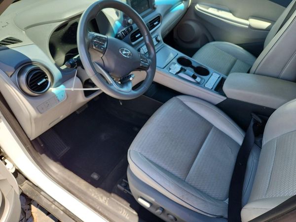 2021 HYUNDAI KONA