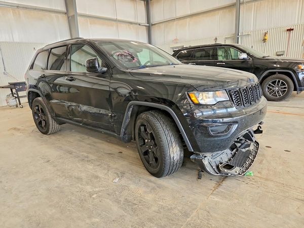2020 JEEP GRAND CHEROKEE LAREDO 4X2