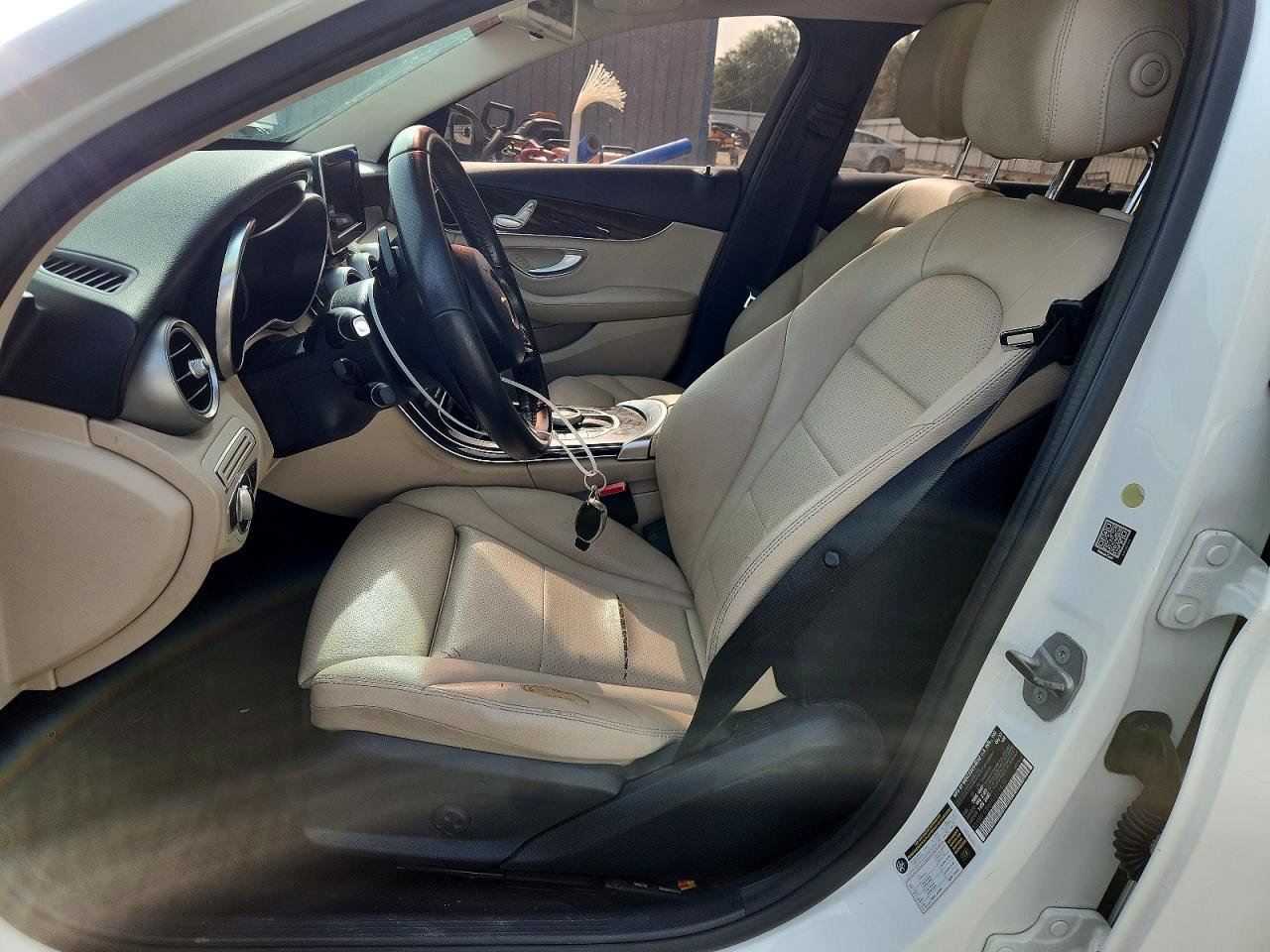 2017 MERCEDES-BENZ C C300