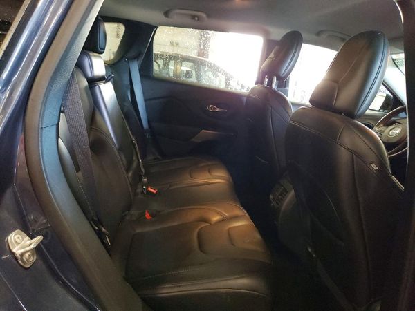 2021 JEEP CHEROKEE LATITUDE LUX 4X4