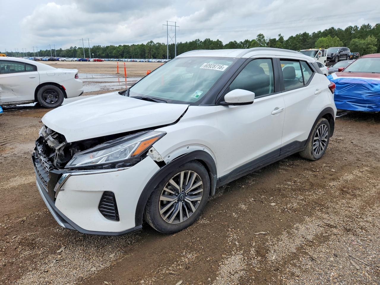 2024 NISSAN KICKS SV