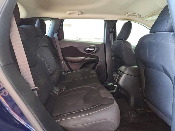 2015 JEEP CHEROKEE LATITUDE FWD