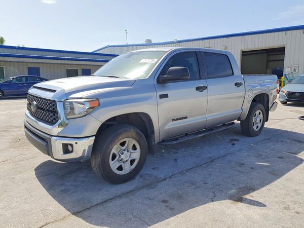 2021 TOYOTA TUNDRA SR5 grade