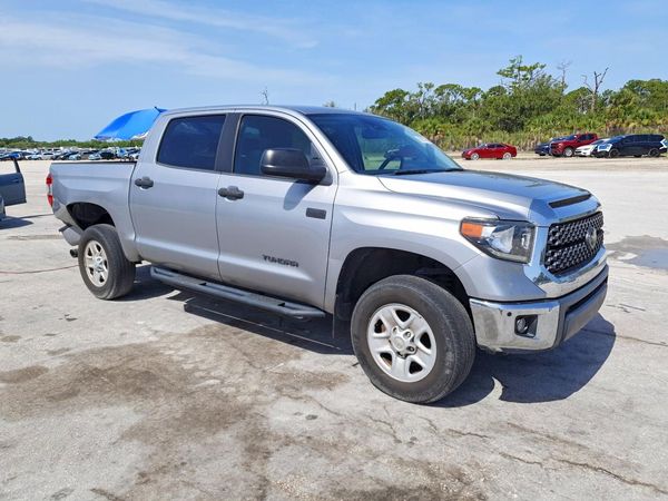 2021 TOYOTA TUNDRA SR5 grade