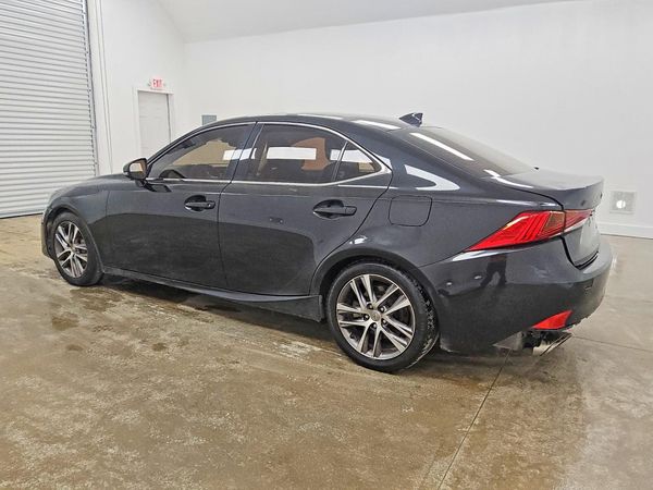 2018 LEXUS IS 300