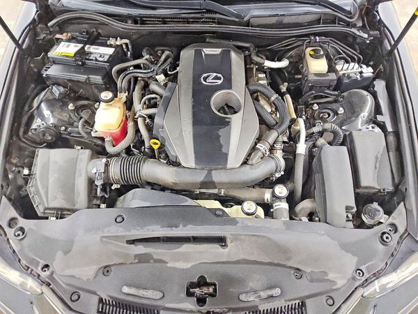 2018 LEXUS IS 300