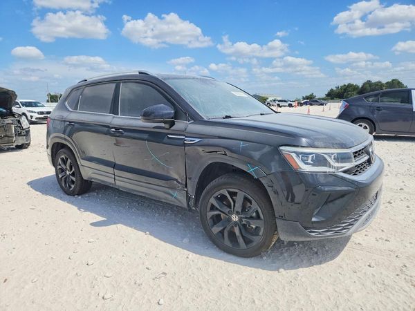 2022 VOLKSWAGEN TAOS SEL