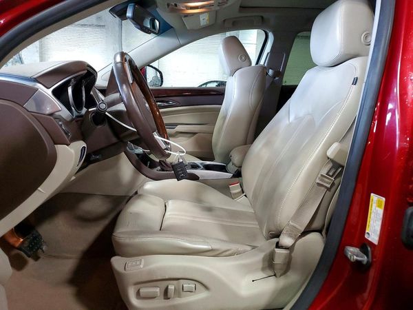 2012 CADILLAC SRX Luxury