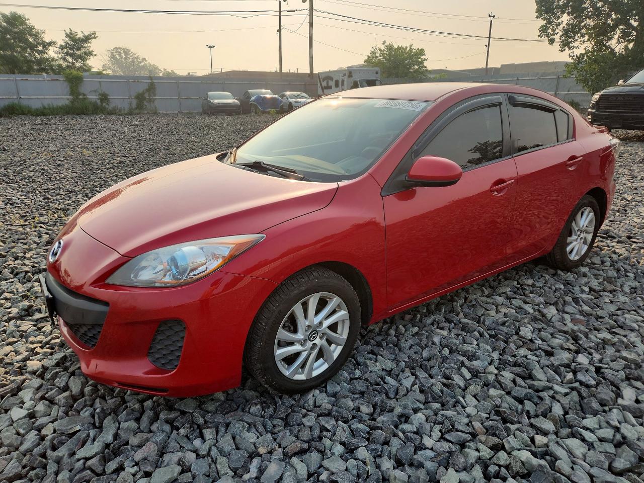 2013 MAZDA 3 Touring/GS