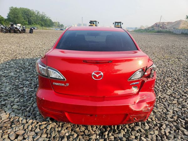 2013 MAZDA 3 Touring/GS