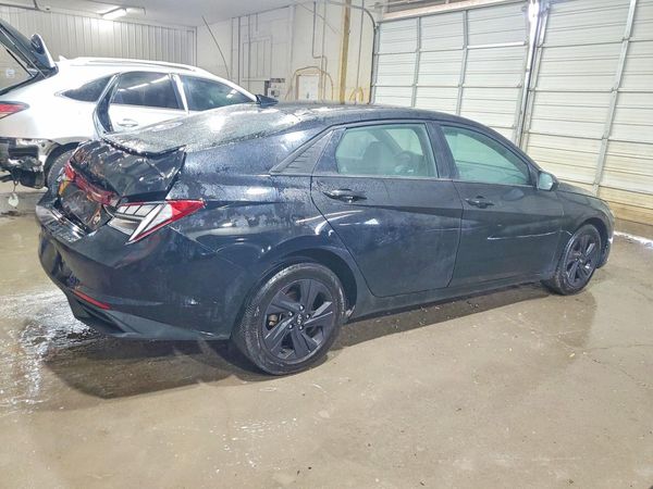 2021 HYUNDAI ELANTRA