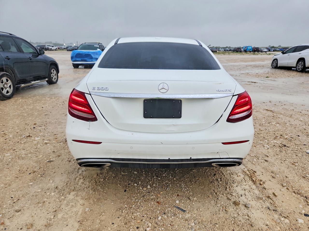2017 MERCEDES-BENZ E E300-4M