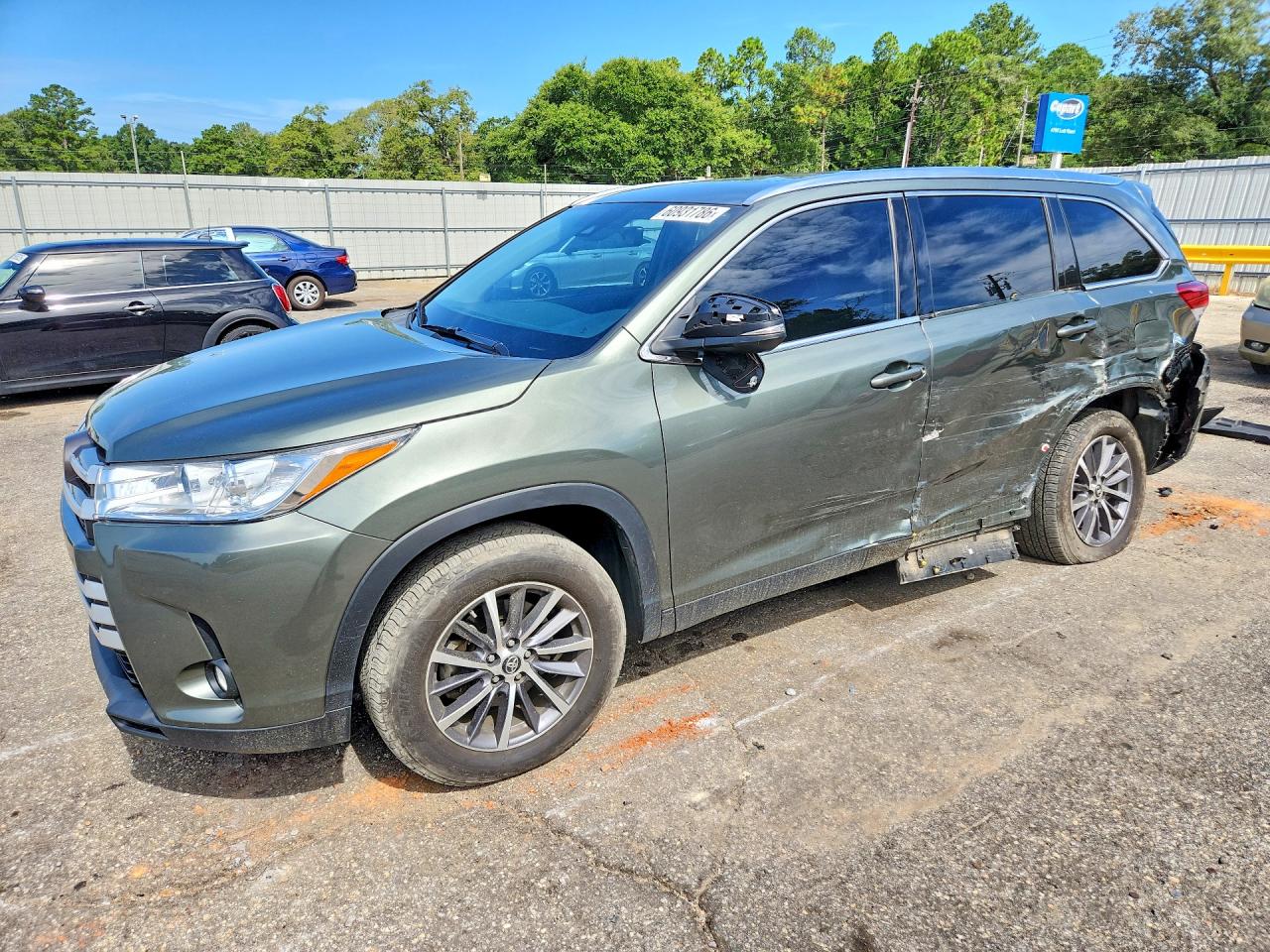 2019 TOYOTA HIGHLANDER SE/XLE