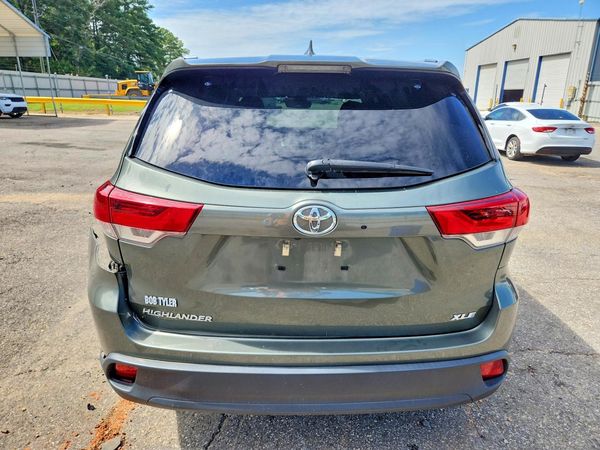 2019 TOYOTA HIGHLANDER SE/XLE